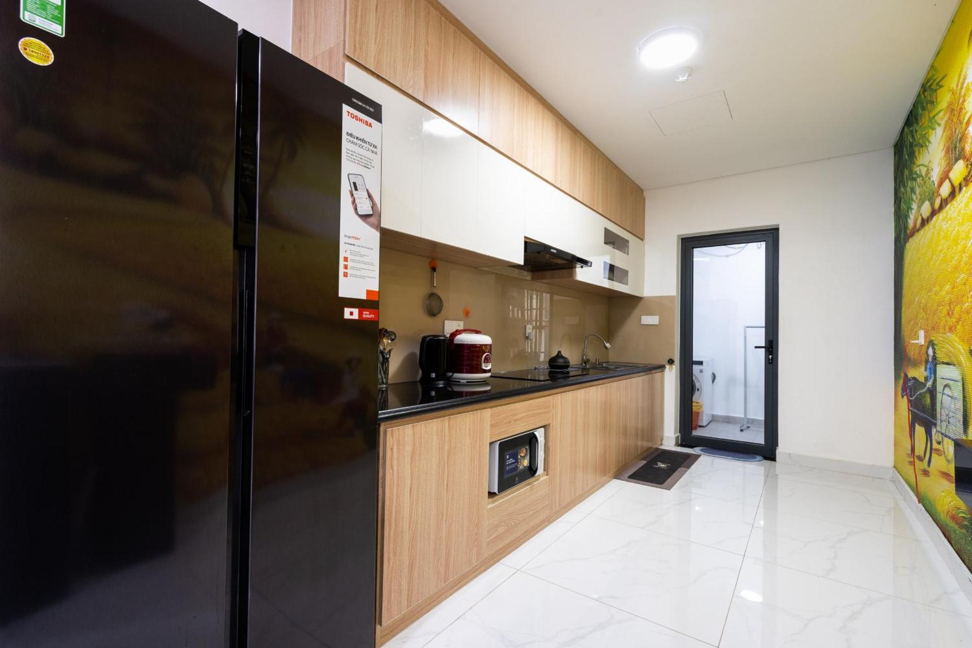 M+ Diamond 3 Bedrooms, Pool, Aircon, Water Heater. * TP. Hồ Chí Minh